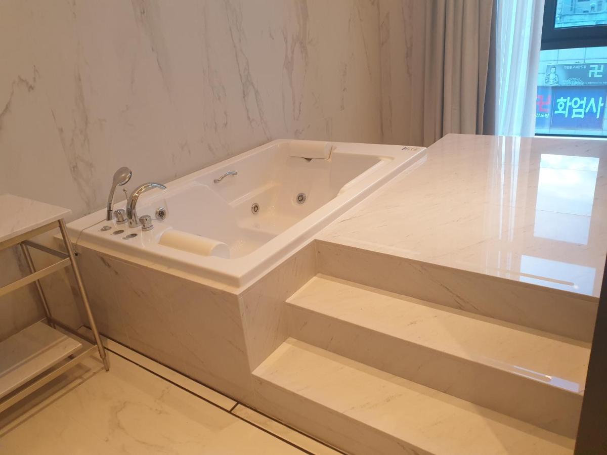 Siheung Hotel Libre מראה חיצוני תמונה